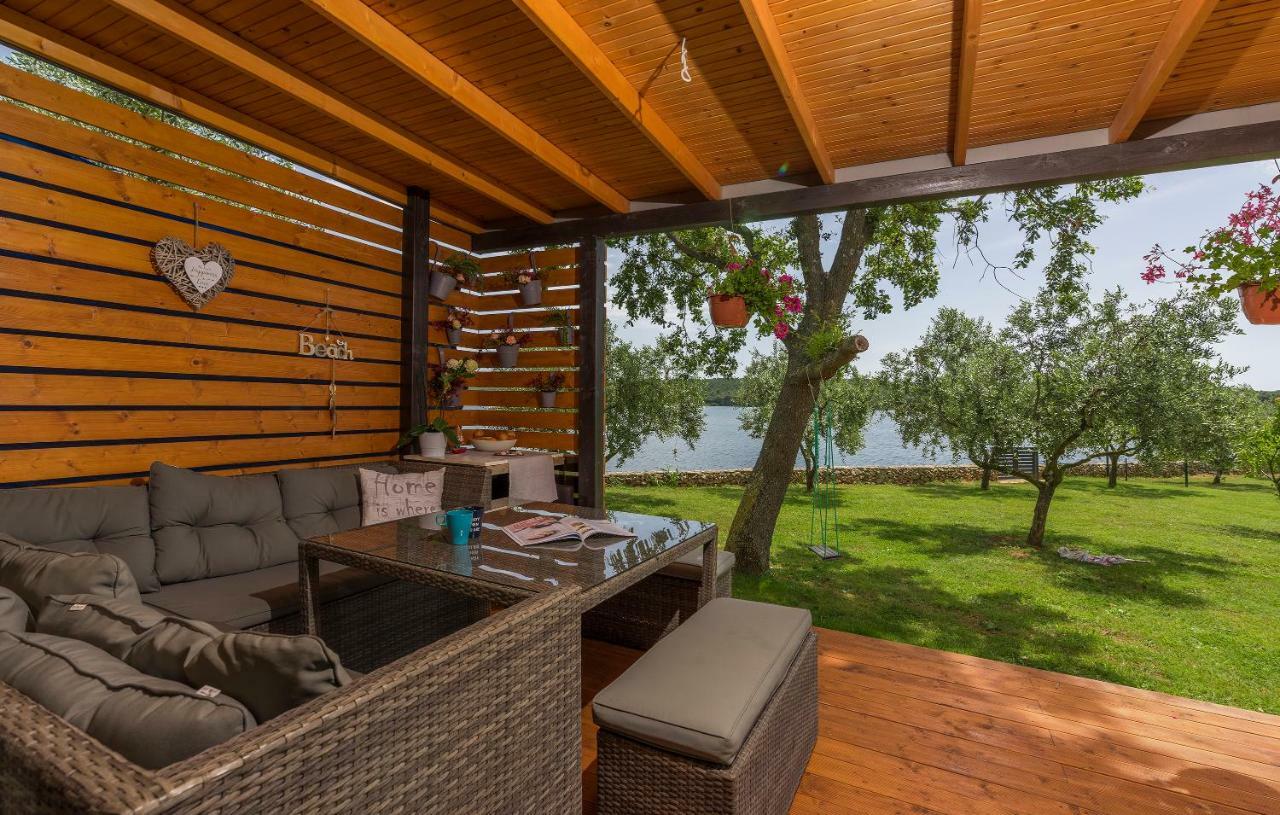 Beach House Ive With Jacuzzi, Pool, Playground And Bbq In An Olive Grove With A Beach, Pomer - Istria Kültér fotó